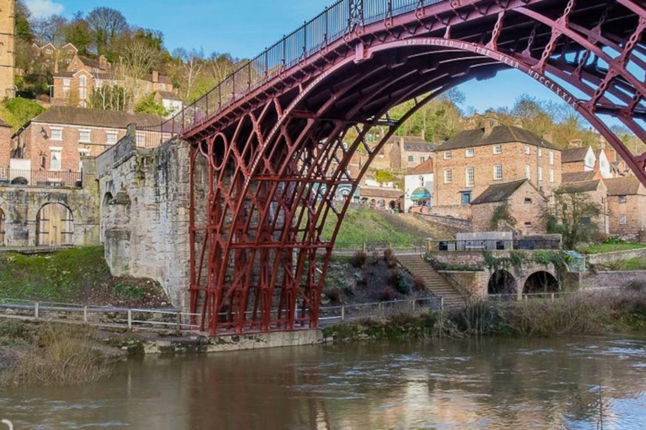 Ironbridge - 18Th Century Three Bedroom Cottage - 6 Beds Екстериор снимка